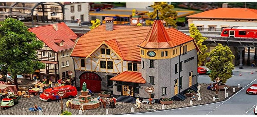 Faller 130649 H0 Rathaus mit Feuerwehrgarage