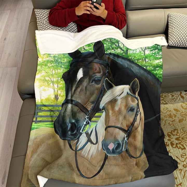 Violetpos 150 x 200 cm Flanell Decke Weich Fleecedecke Kuscheldecken SanftBettüberwurf 2 Pferde Wald