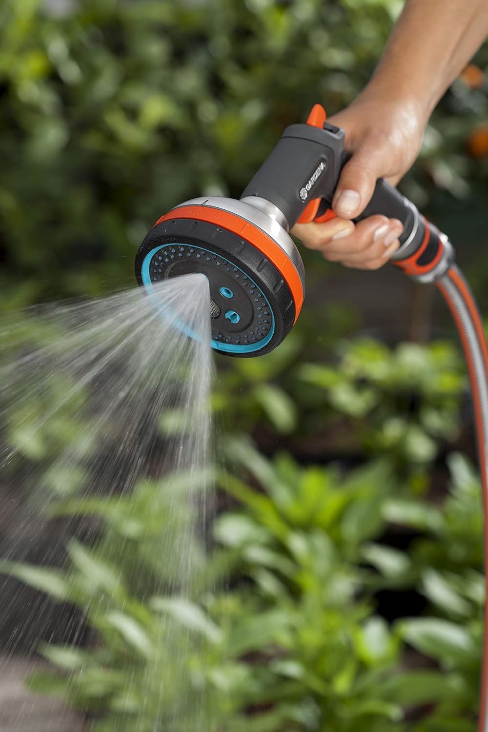 GARDENA Frostsicher – Premium-Metallsprüher (fünf Sprühmuster) + Wasserstopp Vielseitig einsetzbar M