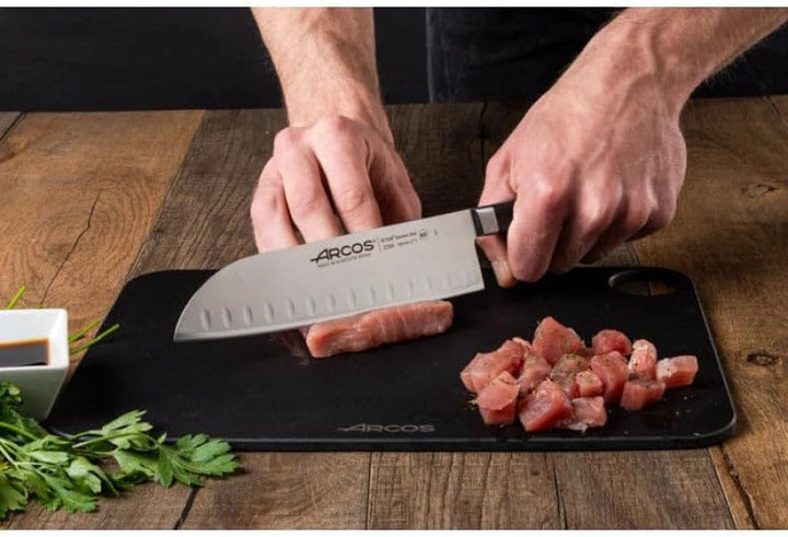 Arcos Opera - Santoku Messer - NITRUM geschmiedetem Edelstahl 180 mm - HandGriff POM Farbe Schwarz