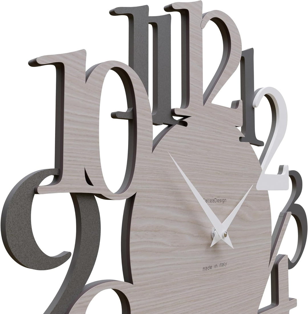 CalleaDesign Russell Wanduhr Weiss Quarzgrau Breeze Oak Elegantes Originelles Hochwertig 45 cm Moder