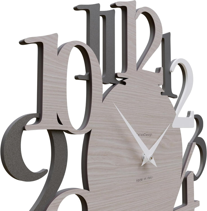 CalleaDesign Russell Wanduhr Weiss Quarzgrau Breeze Oak Elegantes Originelles Hochwertig 45 cm Moder