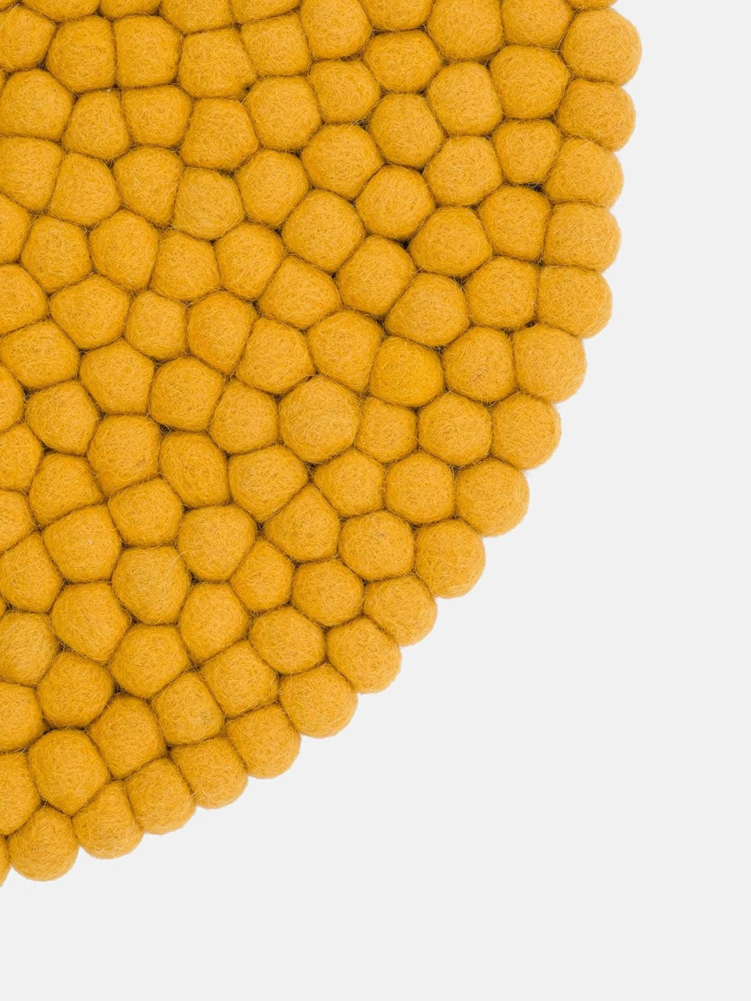 myfelt Filzkugel-Sitzauflage/Stuhlauflage - Klara - rund, 36 cm, Senfgelb, Senfgelb