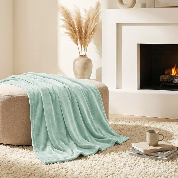 CozyLux Kuscheldecke Flauschig Decke Gross XXL 230x270 cm für 4 Jahreszeiten - Weich/Warm/Leicht Sof