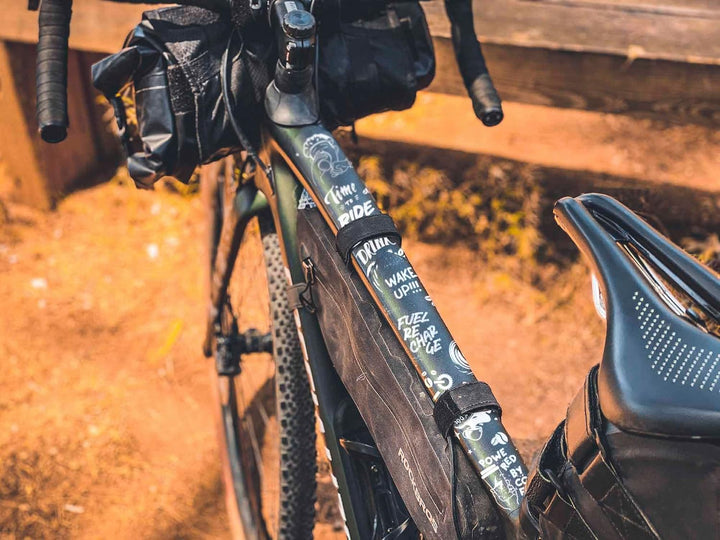 All Mountain Style | Schützer für Rennrad und Schotterfahrradrahmen | Hochwertiges selbstklebendes P