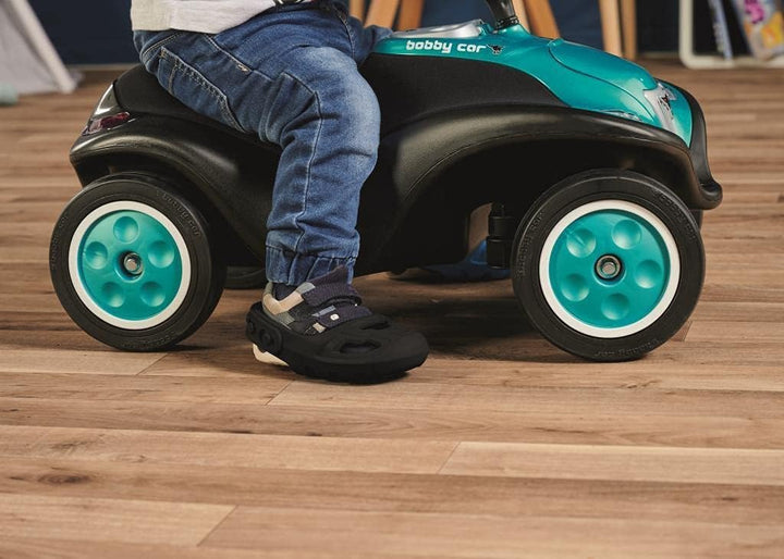 Big - Multi-Schubstange - 4-Fach höhenverstellbare Schiebestange, ab 1 Jahr & Big - Shoe-Care Schuhs