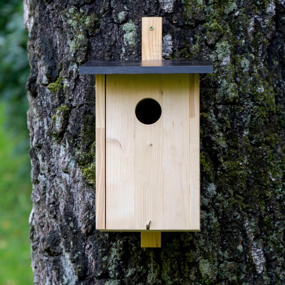 dobar® Klassischer Nistkasten für Stare und Spechte - Vogelbrutkasten zum Aufhängen - 22 x 25 x 32 c