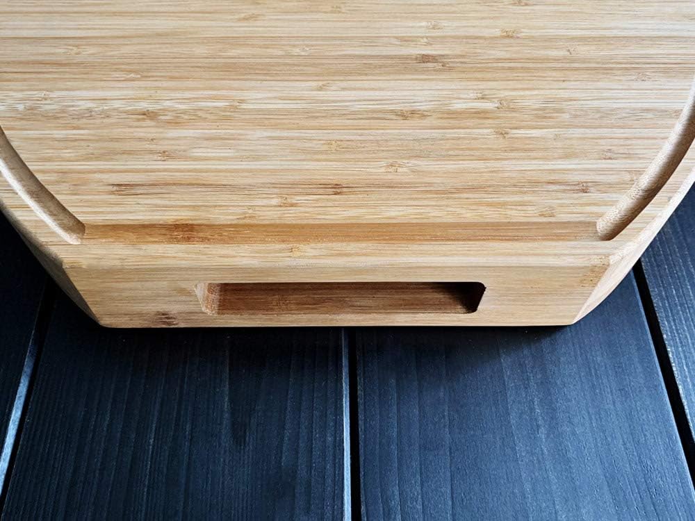 2 in 1 UPGRATE für alle Grillmeister – Bambus Schneidebrett und Grilltablett in Einem