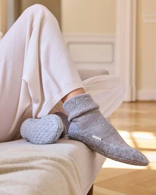 FALKE Damen Cosyshoe Stoppersocken rutschhemmende Noppen auf der Filzsohle komfortabel warm mit Plüs