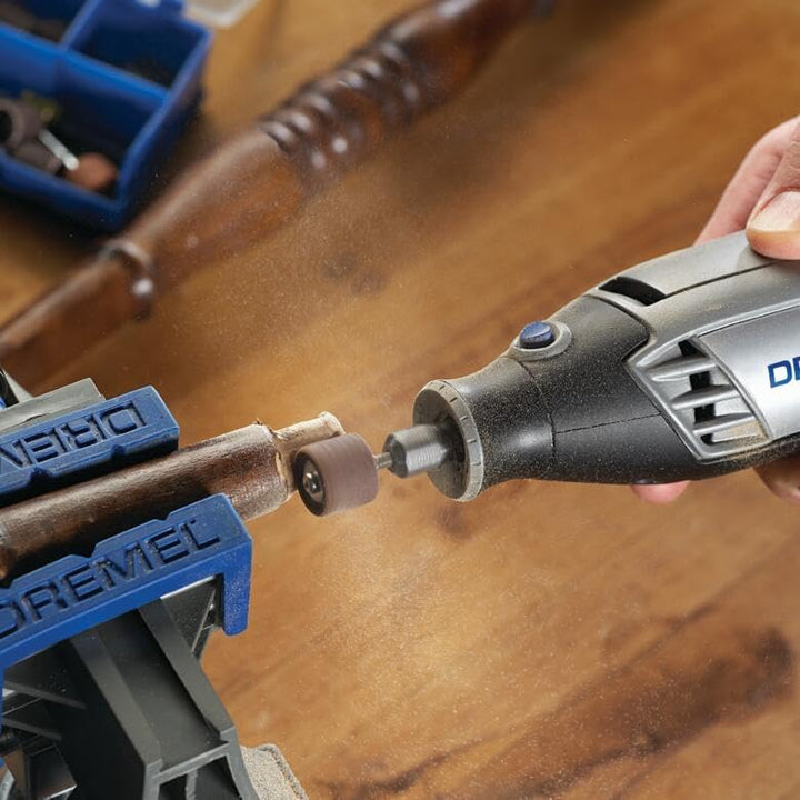 Dremel Drehwerkzeugzubehör-Set, 710-08, 160 Zubehörteile, EZ Lock Technology, 3,2 mm Schaft, Schneid