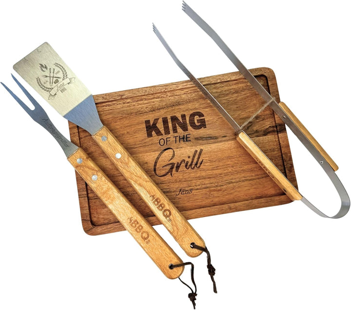Grill-Set mit Gravur Edelstahl – BBQ Geschenkset OPTIONAL mit Akazienbrett – Grillzubehör für Männer