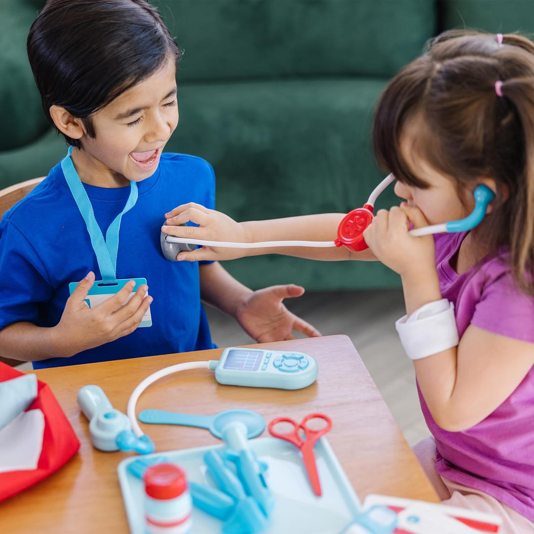 Melissa & Doug Kinder Arzt Set Lernspielzeug für Mädchen & Jungen ab 3 J. | Arzt-Set für 3-jährige M