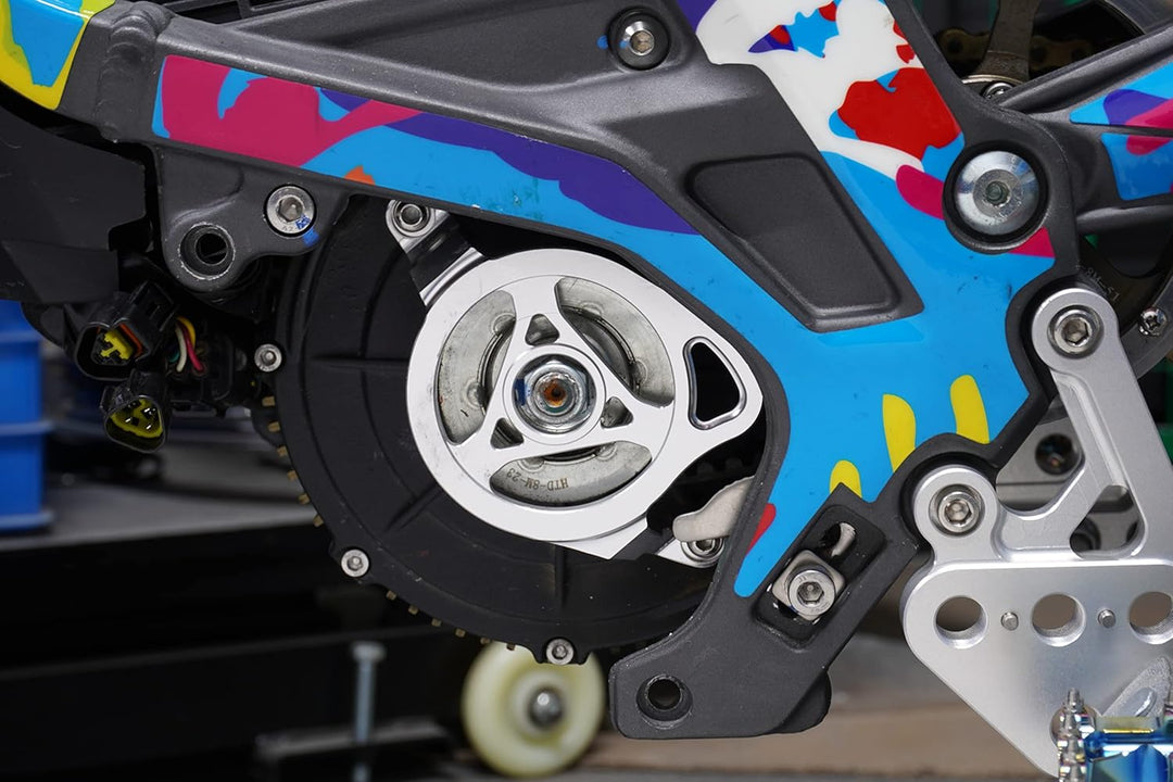 JFG RACING Surron Motorgehäuse, Motorrad-Riemenscheibenschutz, dekorative Ritzelabdeckung für Elektr