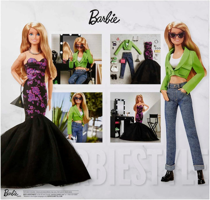 Barbie HBX98 - Fashion Studio Spielset mit vollbeweglicher Barbie-Puppe (blond), Schminktisch mit Sp