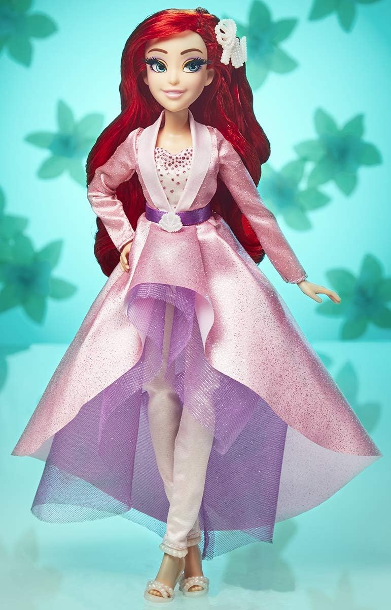 Disney Prinzessin Style Serie 07 Arielle, moderne Modepuppe mit Ohrringen und Schuhen, für Mädchen a