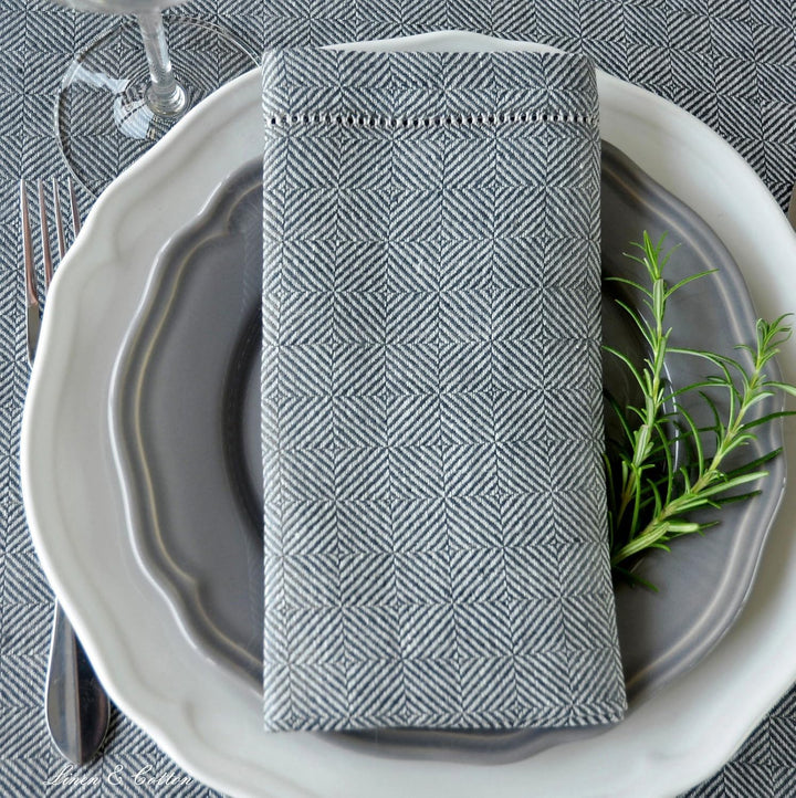 Linen &amp; Cotton Qualität 4 x Stoffservietten Servietten Stoff Leinenservietten Scandi mit Hohlsaum -1