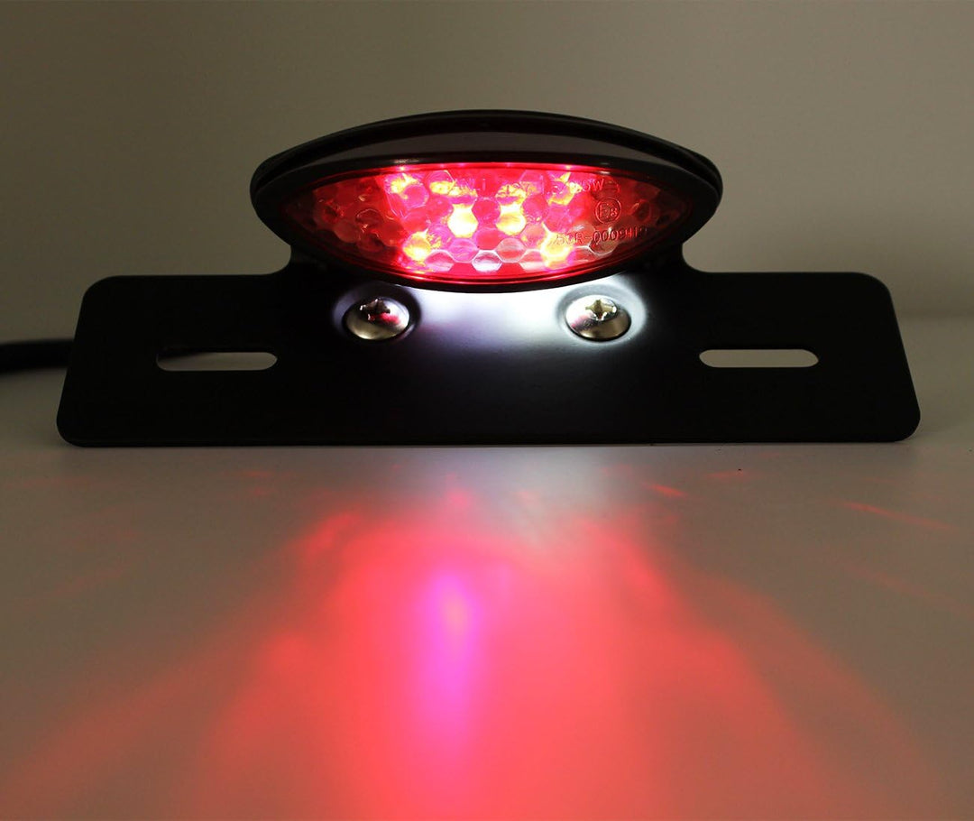 DREAMIZER 19 LED Motorrad Rücklicht Integriertes Nummernschild Bremsleuchte hinten für Racer Bobber