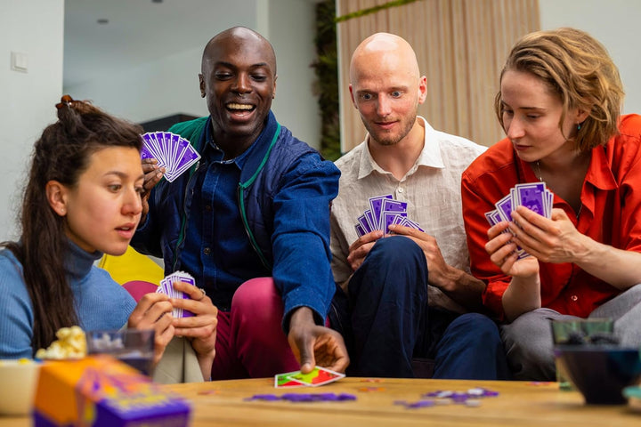 Oink Games Scout -Funny Family Card Game - English Version - Ages 9+ | Nominated for Game of The Yea