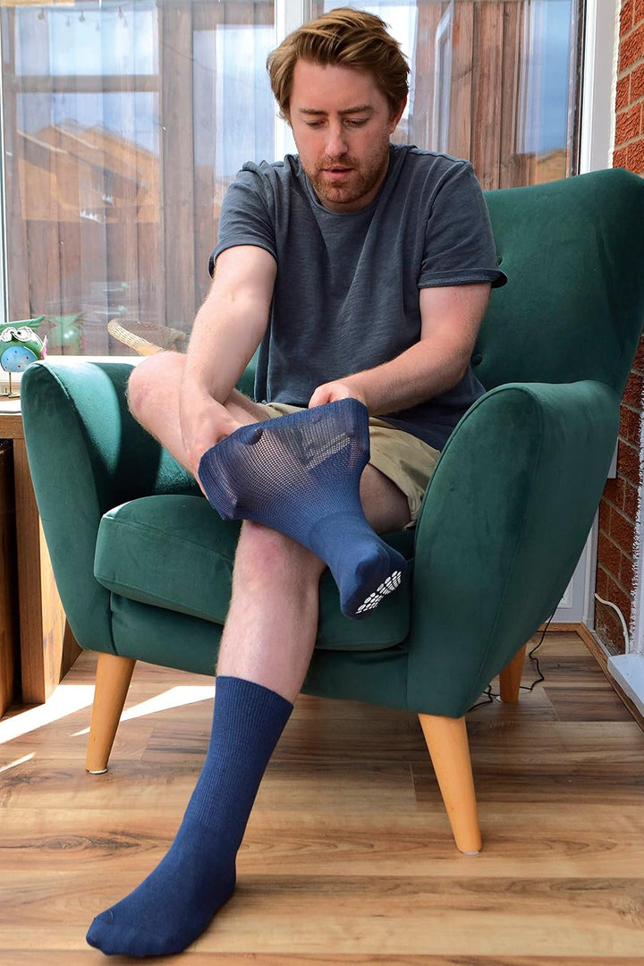 Ohne Gummi Ödeme Socken mit Antirutsch Noppen | Herren & Damen | Dr. Socks | Extra Weite Antirutsch