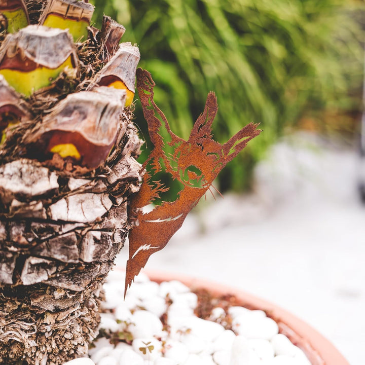 Edelrost Einhörchen Baumstecker - Gartendeko für Draussen aus echtem Cortenstahl. Metall Garten & Ba