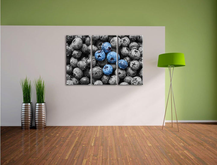 Pixxprint Blaubeeren mit Wassertropfen B&W Detail 3-Teiler Leinwandbild 120x80 Bild auf Leinwand