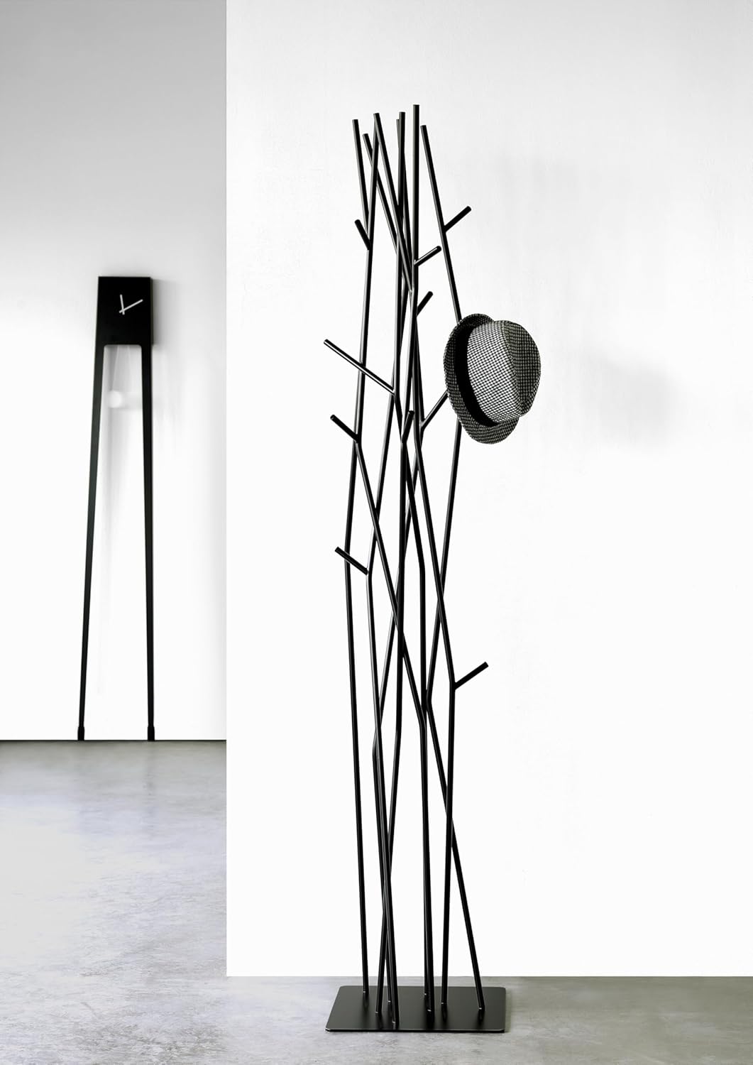Covo Latva Designer‑Kleiderständer – Skandinavischer Garderobenständer – Baumkronen‑Design von Mikko