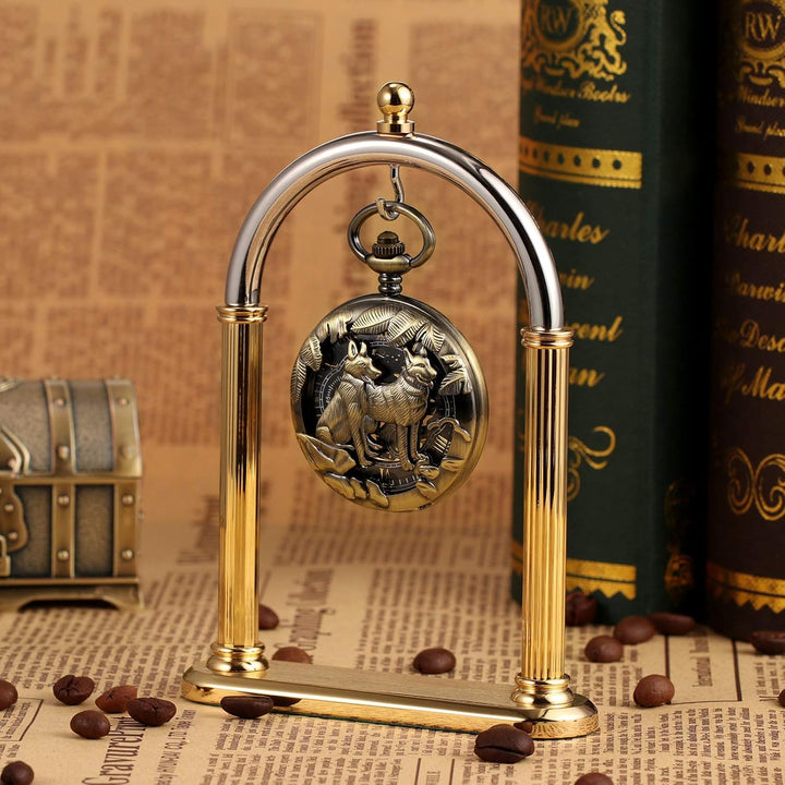 TREEWETO Unisex Taschenuhr mit Kette Analog Mechanisch Handaufzug Wolf wölfe Skelett Hohl Fall Für M