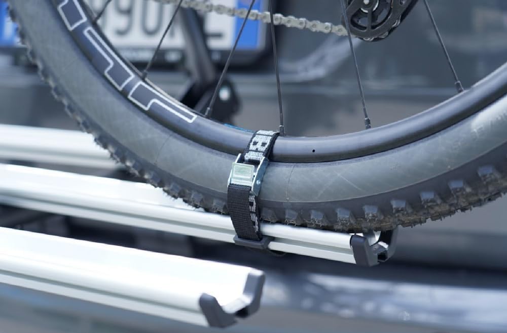 MENABO COBRA PLUS Heckklappen-Fahrradträger für 3 Fahrräder 45 kg
