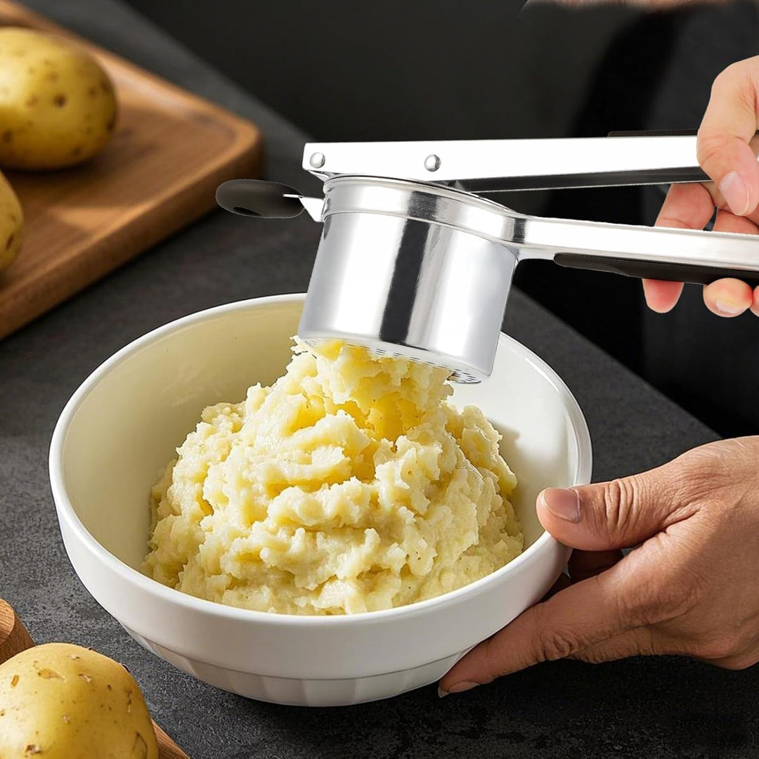 Edelstahl Kartoffelpresse mit 4 Einsätzen – Robuste & Ergonomische Kartoffelpresse – Leicht zu Reini