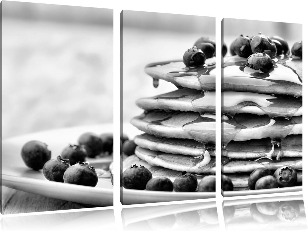 Pixxprint Pancakes mit Sirup und Blaubeeren als Leinwandbild/Grösse: 3 Teilig (120x80) cm/Wandbild/K