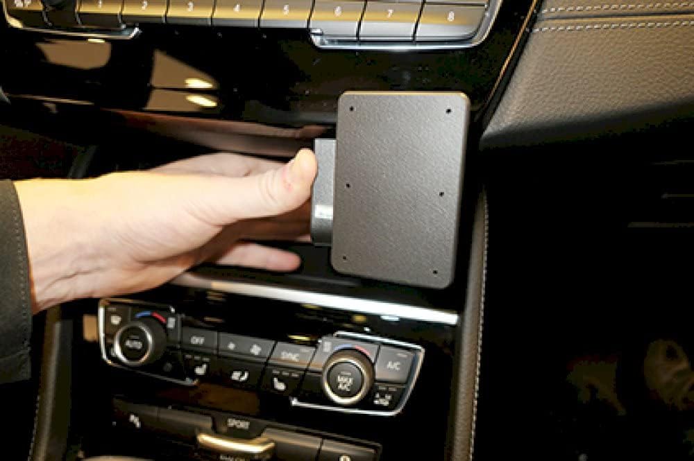 Brodit | ProClip Fahrzeughalter 855557 | Made IN Sweden | Winkelbefestigung | für linkslenkende Fahr