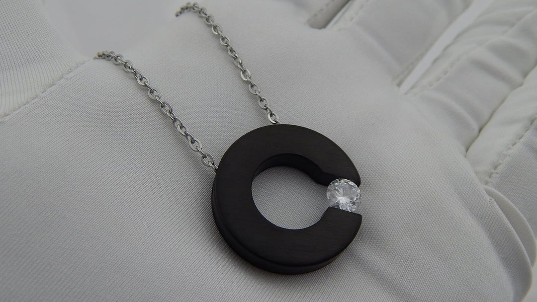 Hanessa Kette aus Edelstahl Damen-Schmuck Hals-Kette und Anhänger aus hochwertigem 316L Stahl " Schw