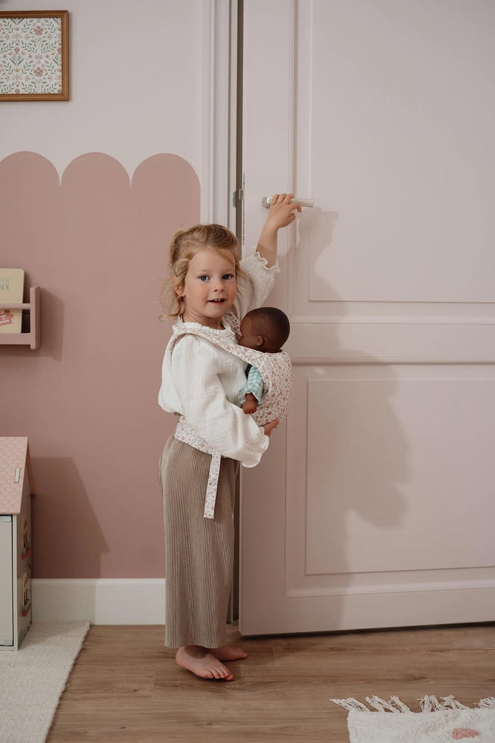 Little Dutch Puppentrage Bauchtrage für Puppen Babypuppen oder Plüschtiere mit Schultergurte und ver
