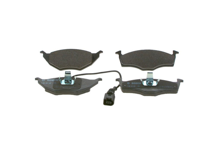 Bosch BP351 Bremsbeläge - Vorderachse - ECE-R90 Zertifizierung - vier Bremsbeläge pro Set