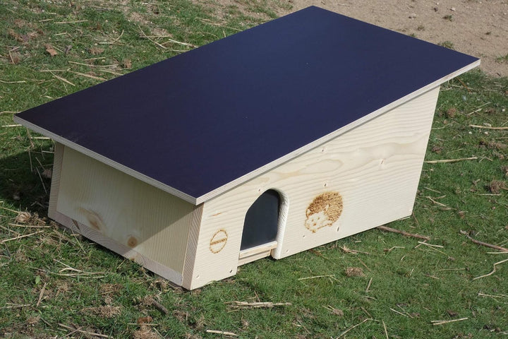Kein Bausatz: Mega Igelhaus 80cm x 40cm x 32cm Igelhotel 18mm Fichtenholz Witterungsbeständig Winter