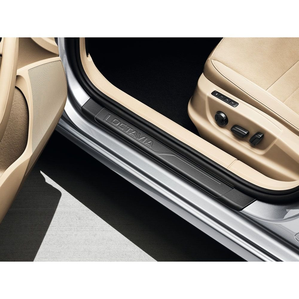 Skoda 5E0071303 Einstiegsleisten Set schwarz vorn hinten Türschweller Leisten