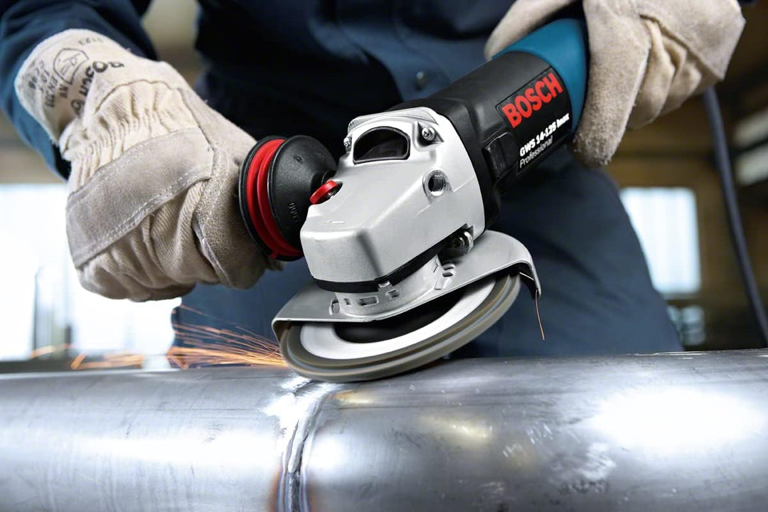 Bosch Professional Winkelschleifer GWS 14-125 (1.400 Watt, Zusatzhandgriff, Schutzhaube, anklippbare