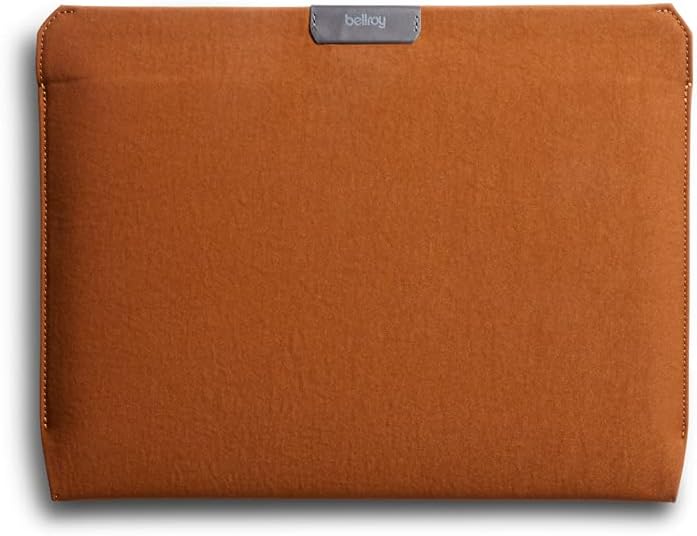 Bellroy Laptop Sleeve (14’’ Laptop, wasserabweisendes recyceltes Gewebe, Magnetverschluss) - Bronze,