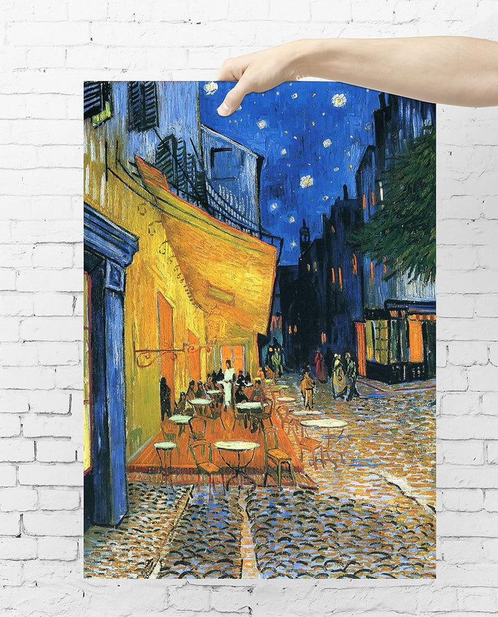 Poster Vincent van Gogh - Nachtcafé/Nachts vor dem Café an der Place du Forum in Arles (1888) Kunstd