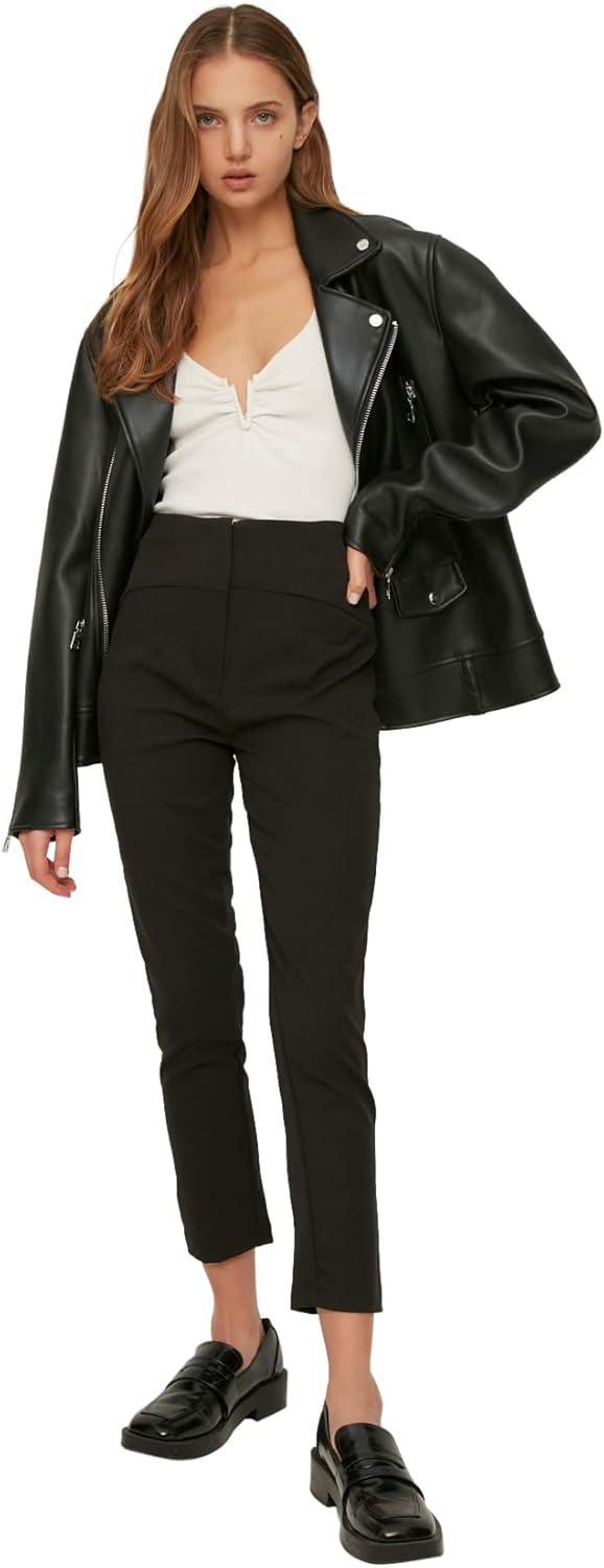 TRENDYOL Frau Mittlerer Bund Straight Leg Zigarettenschnitt Hose 36 Schwarz, 36 Schwarz