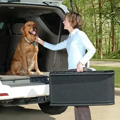 Lanco – Haustierrampe. Zum einfachen Transport in 4 Teile faltbar. Sehr widerstandsfähiges und rutsc