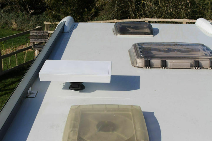 Falcon QuickSAT QSF65, Manuelles Dachmontage-Satelliten-TV-System für Wohnwagen und Wohnmobile