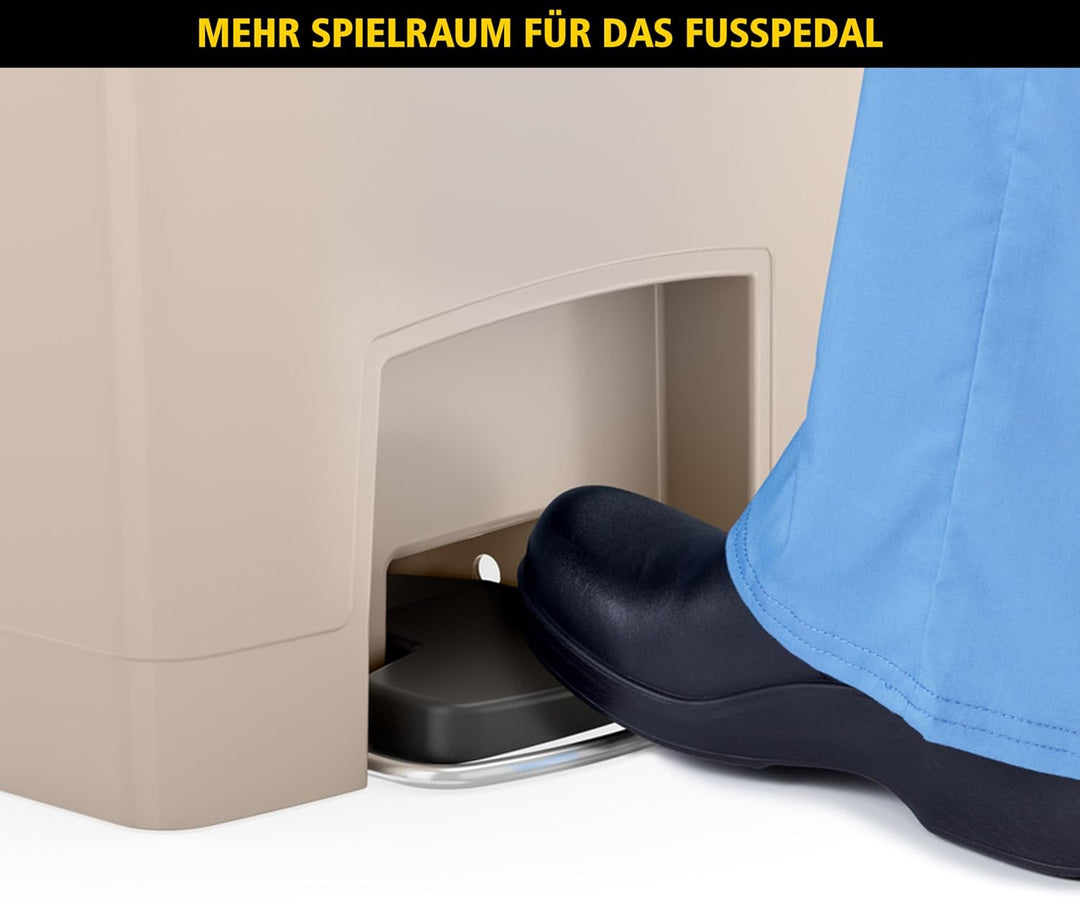 Rubbermaid Commercial Products Slim Jim 1883456 30 Litre Front Step Step-On Resin Wastebasket - Beig