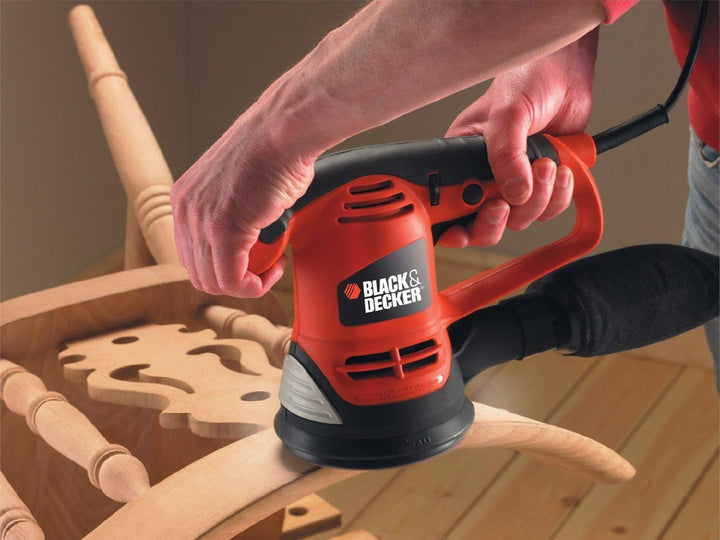Black+Decker Exzenterschleifer (480W inklusive Staubfangsack, Klett-Fix-System, inklusive 3 Schleifs