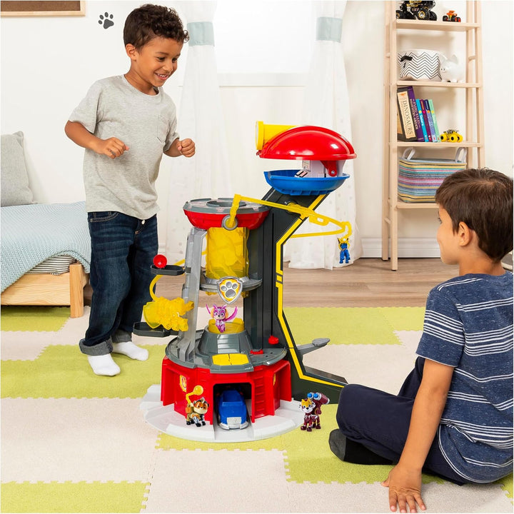 PAW PATROL, Mighty Lookout Tower mit 4 zusätzlichen exklusiven Action-Figuren, Spielzeugauto, Licht-