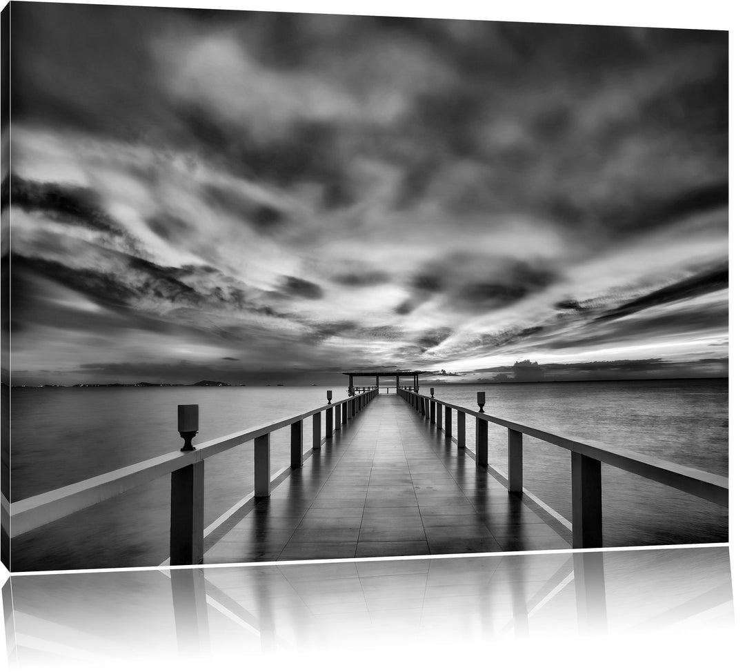 Pixxprint Monocrome, Endloser Steg ins Meer im Sonnenuntergang, Format: 100x70 auf Leinwand, 100x70