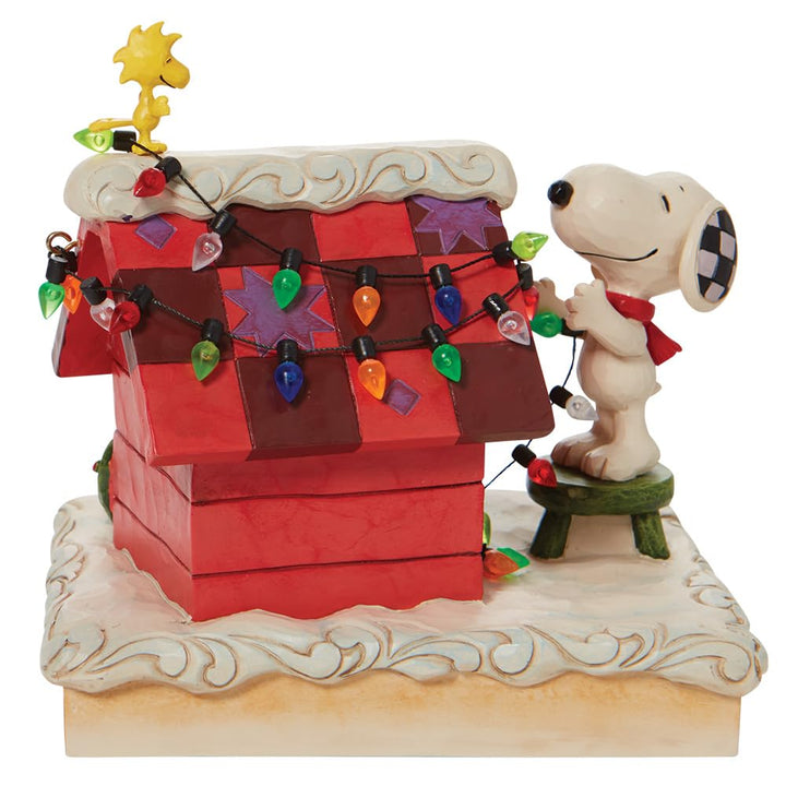 Enesco Jim Shore Peanuts Snoopy and Woodstock Dekofigur des Hundehauses, 13 cm, Mehrfarbig