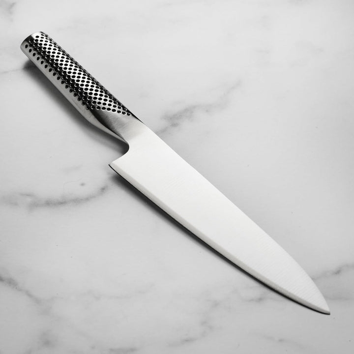 Global G-55 Messer, Stahl