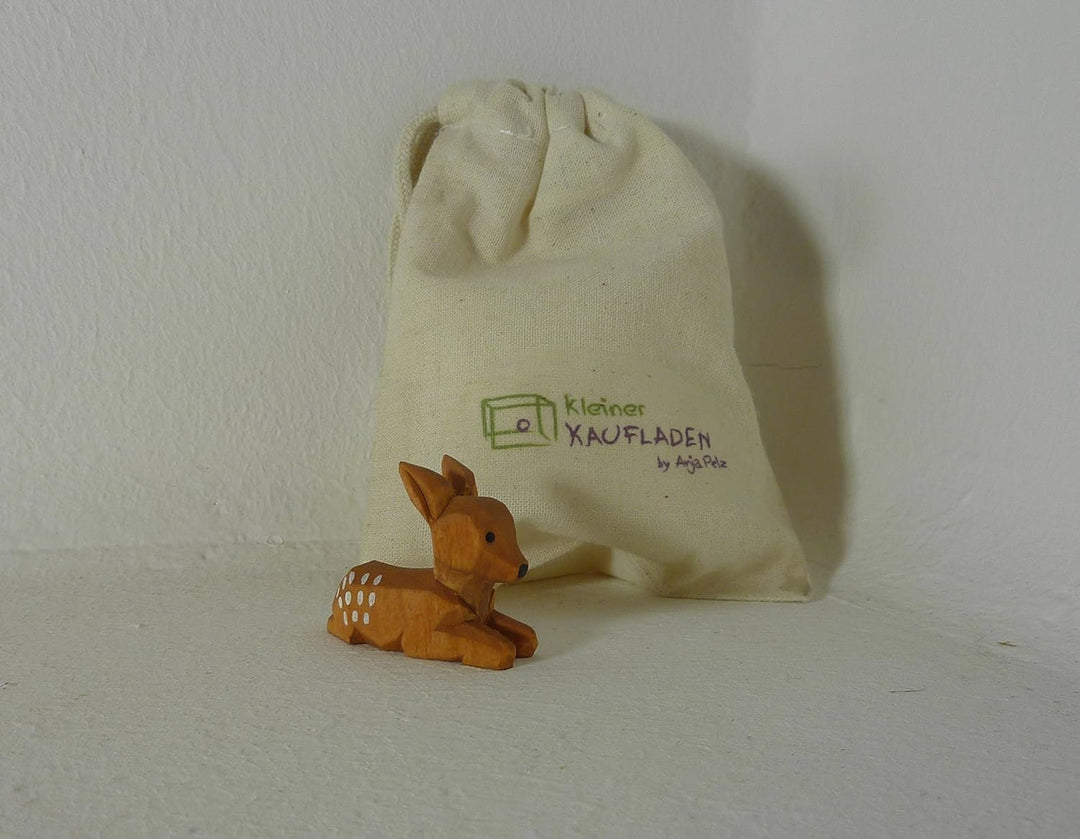Kitz liegend von Lotte Sievers-Hahn 2,5 cm mit Baumwollbeutel Krippenfigur