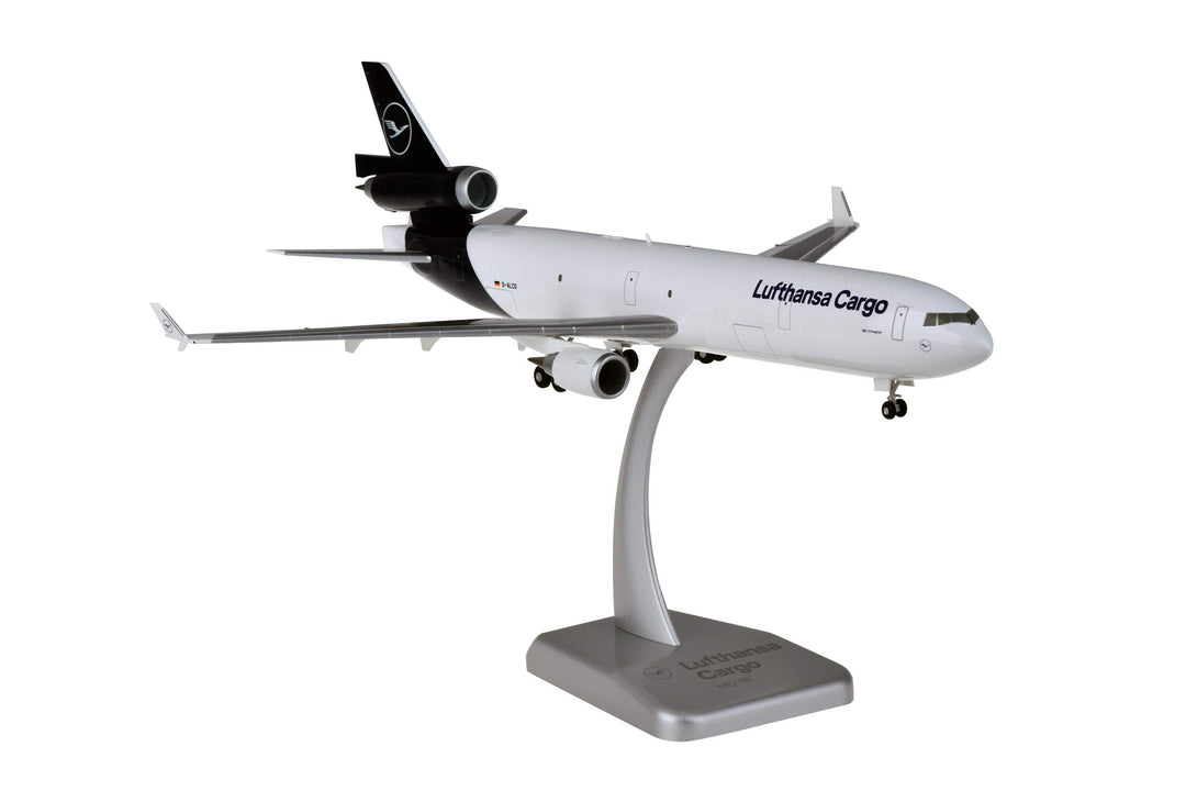 Limox Wings Lufthansa Cargo Mcdonnell Douglas MD-11 Scale 1:200 | Neue Lufthansa LACKIERUNG |